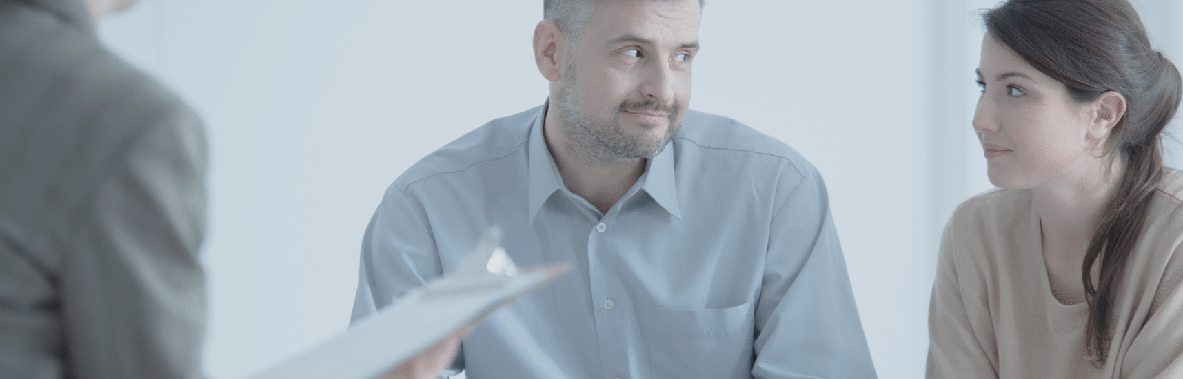 couple receiving divorce mediation